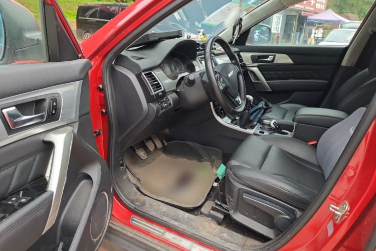 Used Haval H2 2016 Red-Label 1.5T Manual Two-Wheel Drive Luxury Model Driver Seat