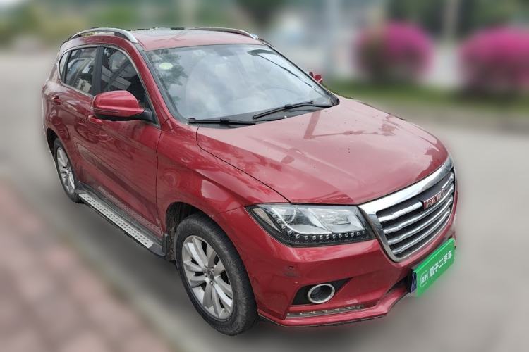 Used Haval H2 2016 Red-Label 1.5T Manual Two-Wheel Drive Luxury Model Front Right 45 Deg
