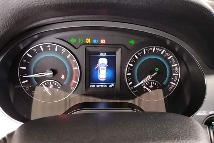 Used Haval H2 2016 Red Label 1.5T Automatic Two-Wheel Drive Elite Model Instrument Cluster
