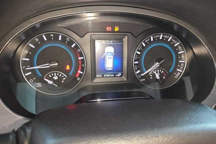 Used Haval H2 2016 Red-Label 1.5T Automatic Two-Wheel Drive Luxury Model Instrument Cluster