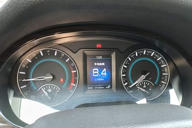 Used Haval H2 2016 Red-Label 1.5T Automatic Two-Wheel Drive Luxury Model Instrument Cluster