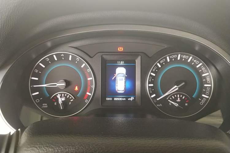 Used Haval H2 2016 Red-Label 1.5T Automatic Two-Wheel Drive Luxury Model Instrument Cluster