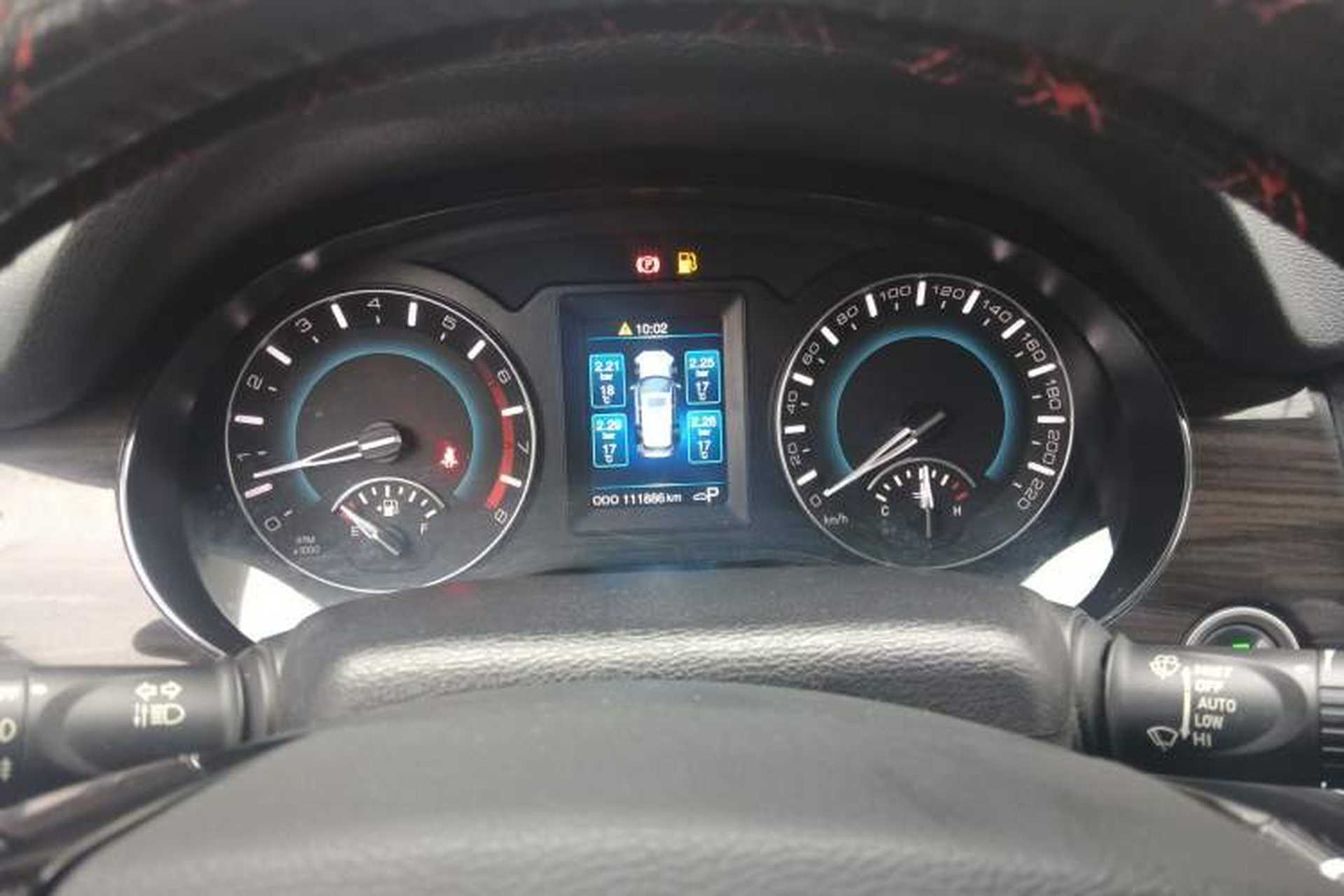Used Haval H2 2016 Red Label 1.5T Automatic Two-Wheel Drive Elite Model Instrument Cluster