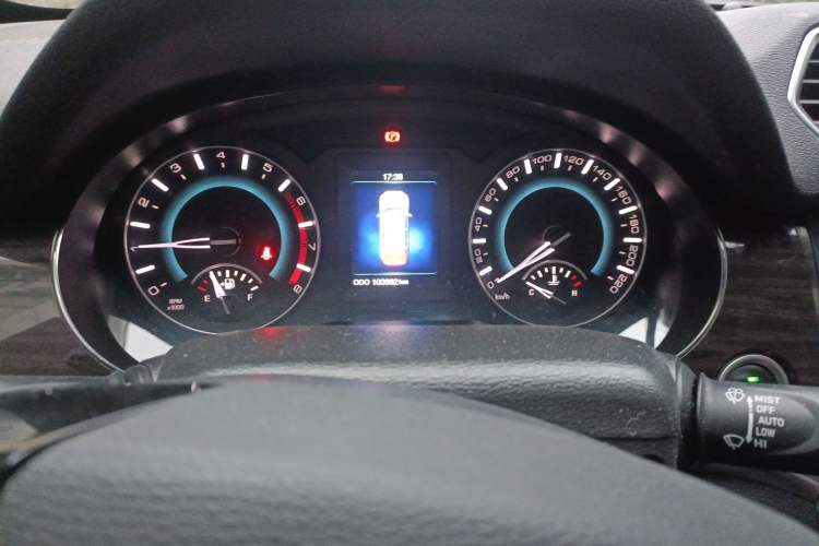 Used Haval H2 2016 Red-Label 1.5T Manual Two-Wheel Drive Luxury Model Instrument Cluster