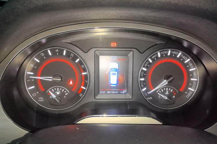 Used Haval H2 2016 Red Label 1.5T Automatic Two-Wheel Drive Prestige Model Instrument Cluster