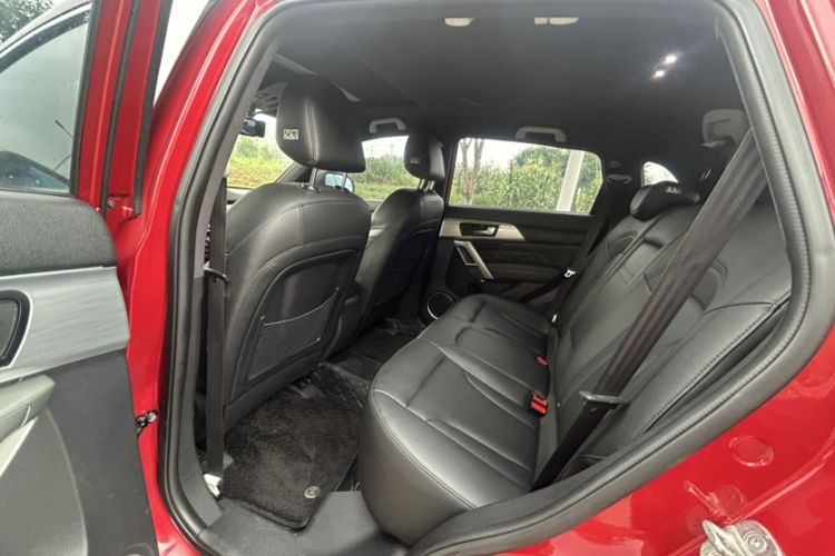Used Haval H2 2016 Red Label 1.5T Automatic Two-Wheel Drive Elite Model Interior 3