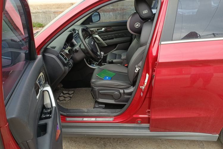 Used Haval H2 2016 Red Label 1.5T Automatic Two-Wheel Drive Elite Model Left Front Seat