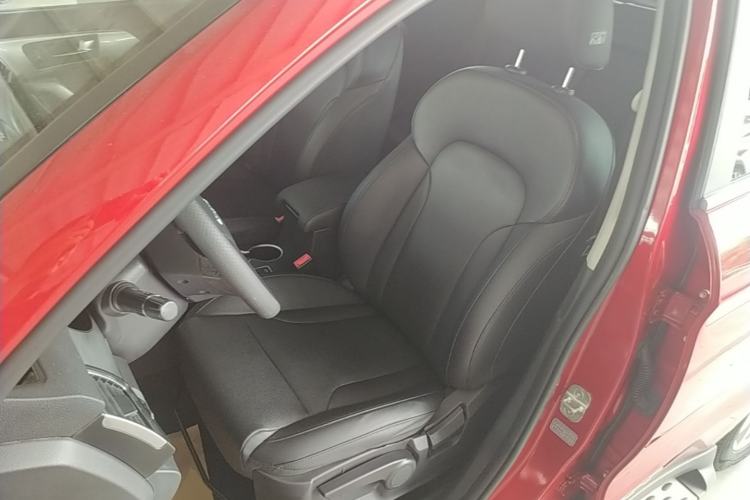 Used Haval H2 2016 Red-Label 1.5T Automatic Two-Wheel Drive Luxury Model Left Front Seat
