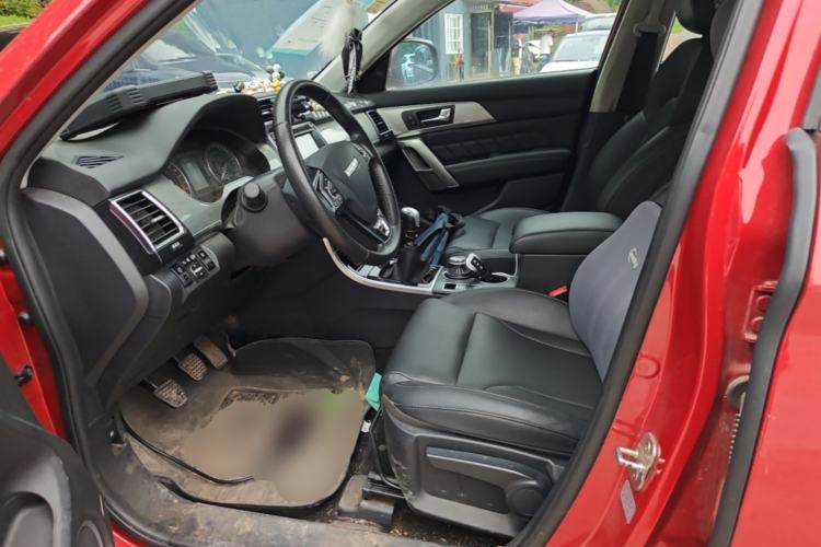 Used Haval H2 2016 Red-Label 1.5T Manual Two-Wheel Drive Luxury Model Left Front Seat