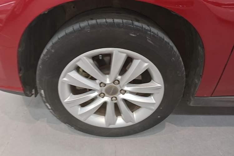 Used Haval H2 2016 Red-Label 1.5T Automatic Two-Wheel Drive Luxury Model Left Front Wheel Hub