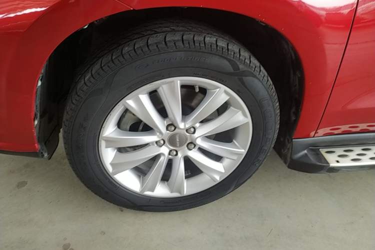 Used Haval H2 2016 Red-Label 1.5T Automatic Two-Wheel Drive Luxury Model Left Front Wheel Hub