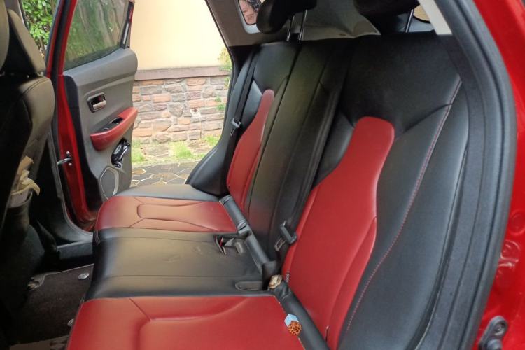 Used Haval H2 2016 Red Label 1.5T Automatic Two-Wheel Drive Elite Model Left Rear Seat