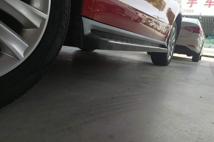 Used Haval H2 2016 Red-Label 1.5T Automatic Two-Wheel Drive Luxury Model Left Side Sill
