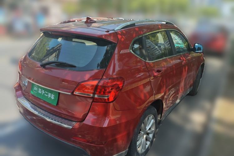 Used Haval H2 2016 Red Label 1.5T Automatic Two-Wheel Drive Elite Model Rear Right 45 Deg