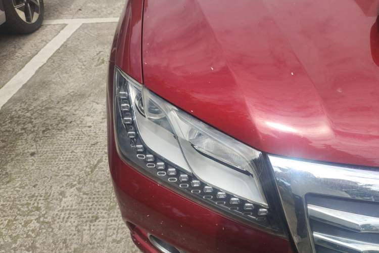 Used Haval H2 2016 Red Label 1.5T Manual Two-Wheel Drive Prestige Model Right Front Headlight