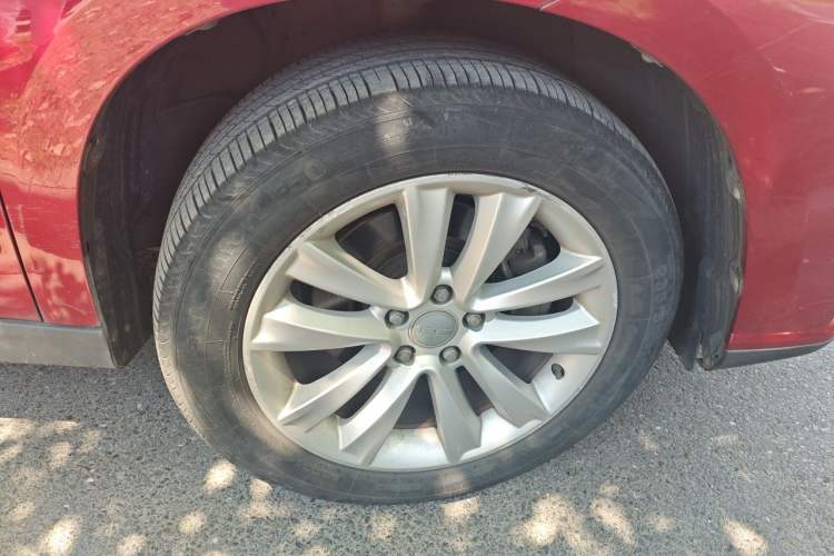 Used Haval H2 2016 Red Label 1.5T Automatic Two-Wheel Drive Elite Model Right Front Wheel Hub