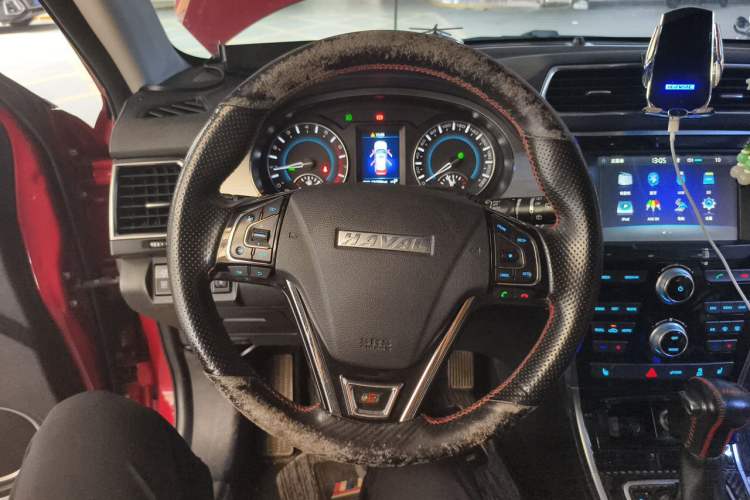 Used Haval H2 2016 Red-Label 1.5T Automatic Two-Wheel Drive Luxury Model Steering Wheel