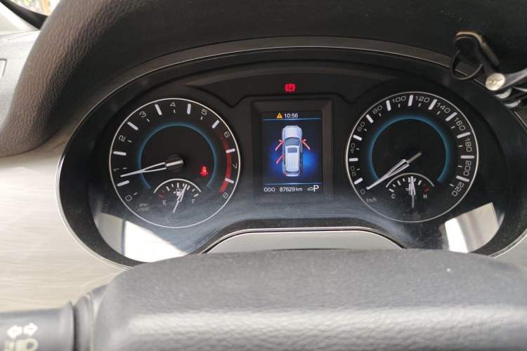 Used Haval H2 2016 Red-Label 1.5T Automatic Two-Wheel Drive Luxury Model Instrument Cluster