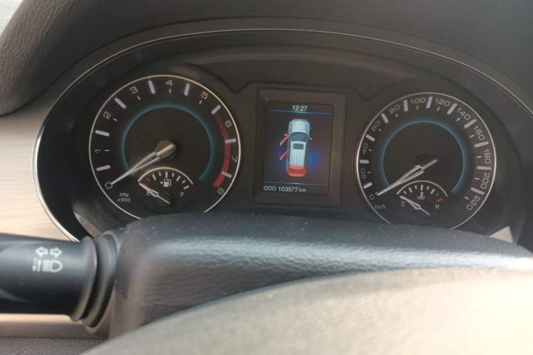 Used Haval H2 2016 Red Label 1.5T Automatic Two-Wheel Drive Elite Model Odometer Close Up