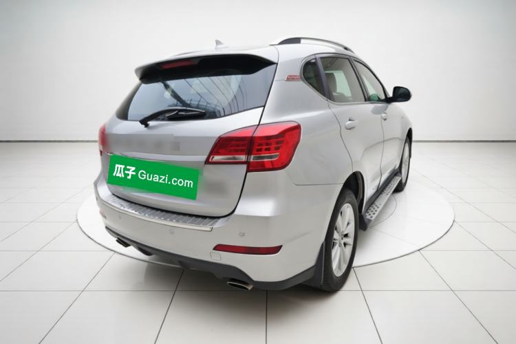 Used Haval H2 2016 Red-Label 1.5T Automatic Two-Wheel Drive Luxury Model Rear Right 45 Deg