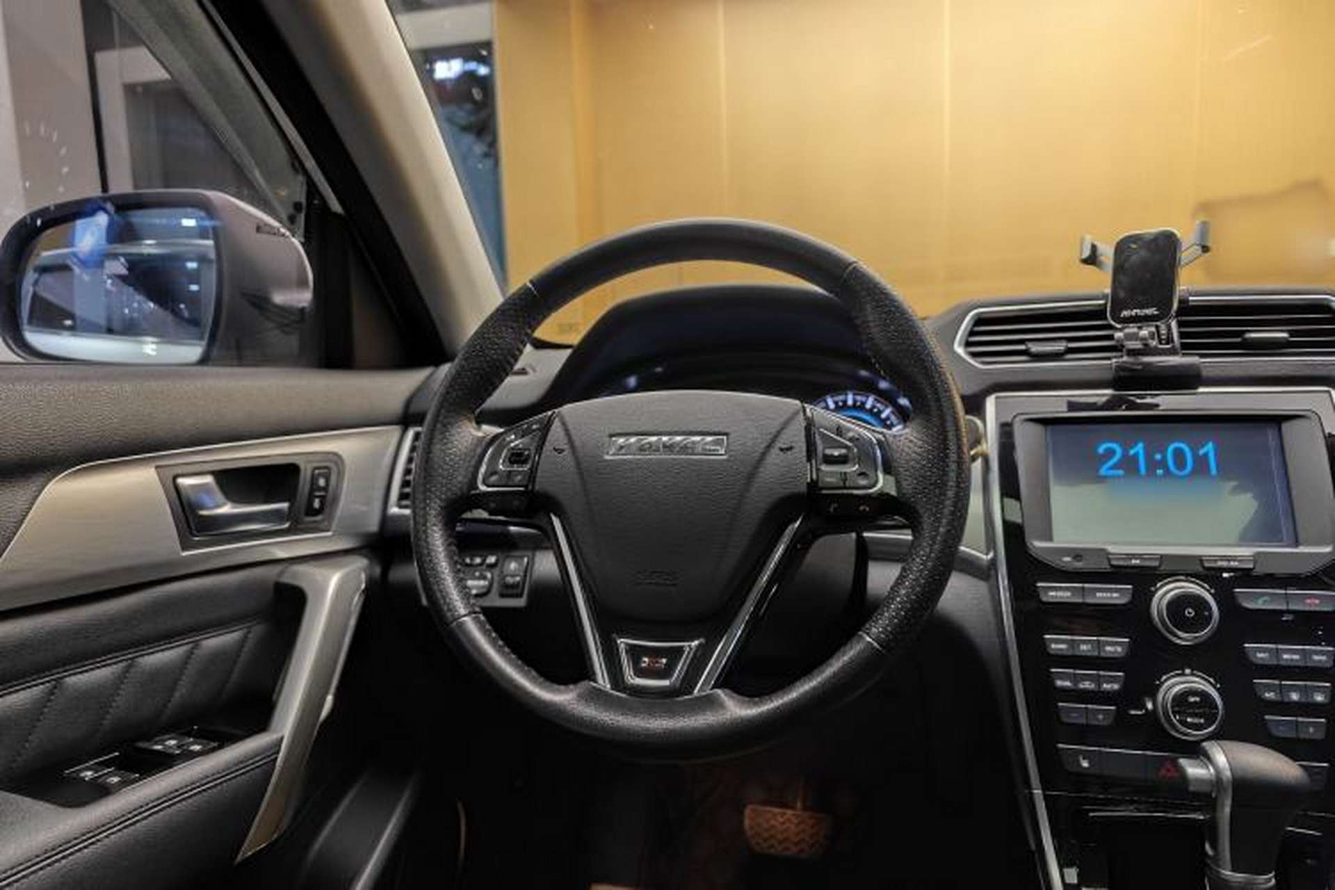 Used Haval H2 2016 Red-Label 1.5T Automatic Two-Wheel Drive Luxury Model Steering Wheel