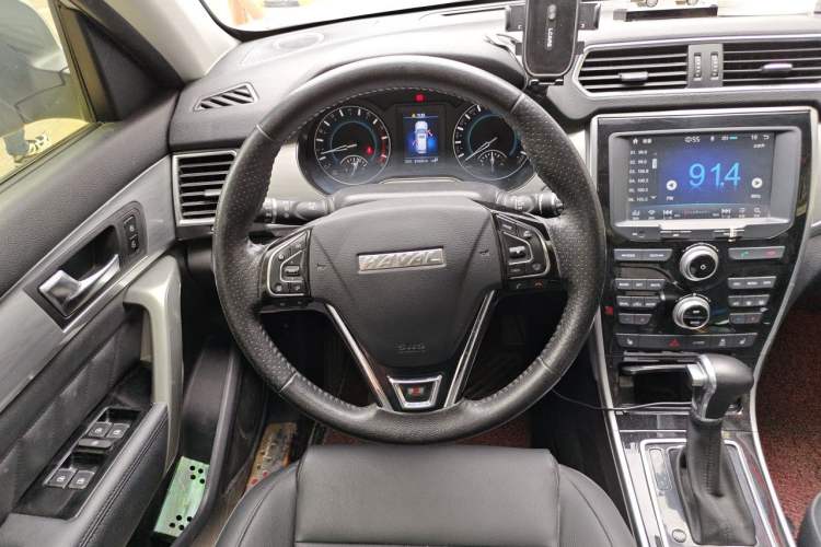 Used Haval H2 2016 Red-Label 1.5T Automatic Two-Wheel Drive Luxury Model Steering Wheel