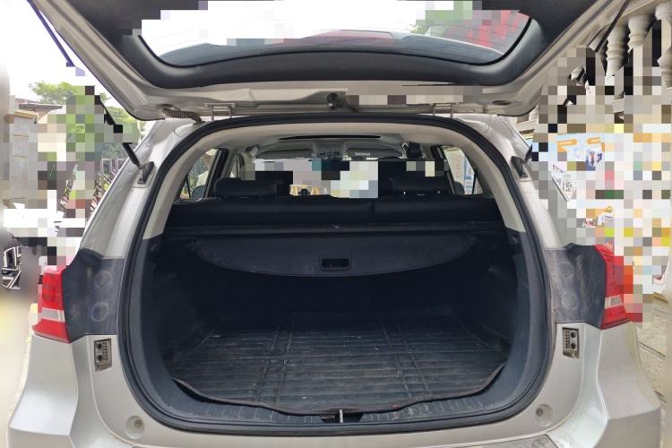 Used Haval H2 2016 Red-Label 1.5T Automatic Two-Wheel Drive Luxury Model Trunk
