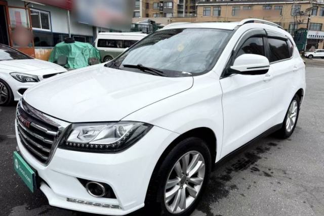 Used Haval H2 2016 Red-Label 1.5T Manual Two-Wheel Drive Luxury Model