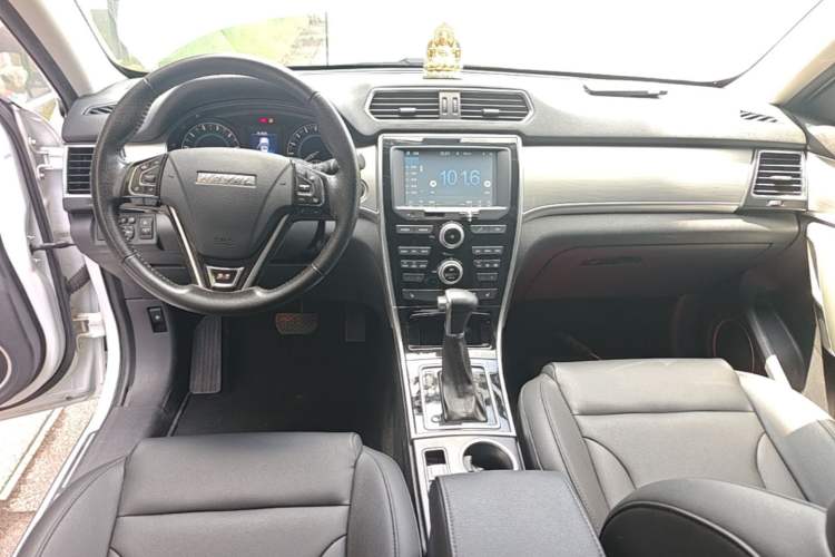 Used Haval H2 2016 Red-Label 1.5T Automatic Two-Wheel Drive Luxury Model Center Console