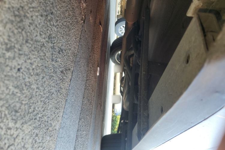 Used Haval H2 2016 Red-Label 1.5T Manual Two-Wheel Drive Luxury Model Chassis Front Left