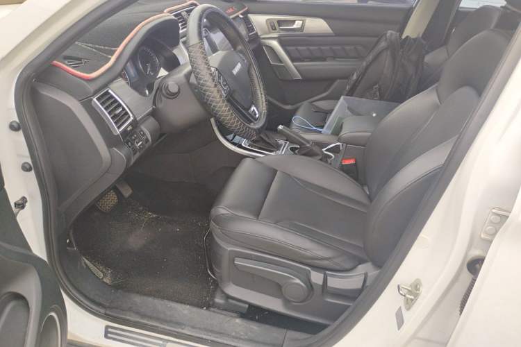 Used Haval H2 2016 Red Label 1.5T Automatic Two-Wheel Drive Elite Model Driver Seat