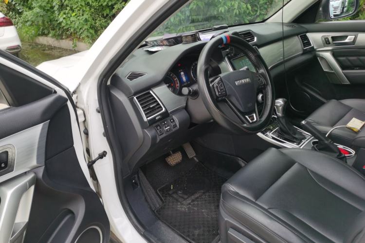 Used Haval H2 2016 Red Label 1.5T Automatic Two-Wheel Drive Elite Model Driver Seat