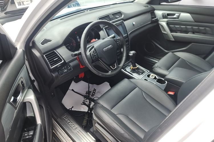 Used Haval H2 2016 Red-Label 1.5T Automatic Two-Wheel Drive Luxury Model Driver Seat