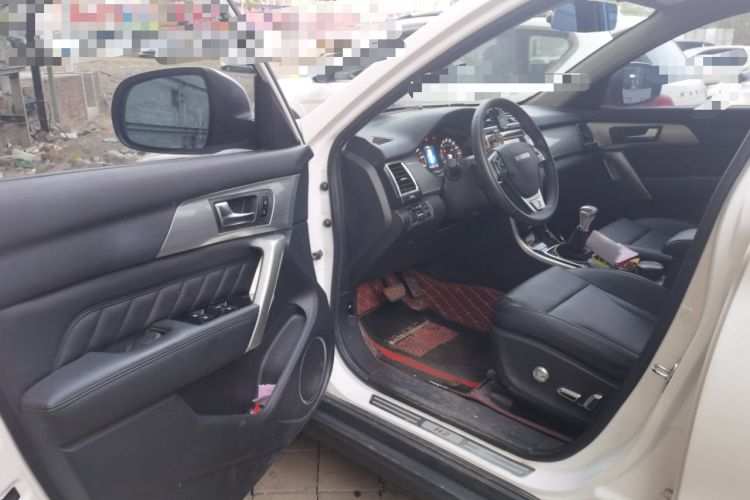 Used Haval H2 2016 Red Label 1.5T Automatic Two-Wheel Drive Prestige Model Driver Seat