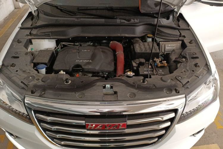 Used Haval H2 2016 Red-Label 1.5T Automatic Two-Wheel Drive Luxury Model Engine Bay