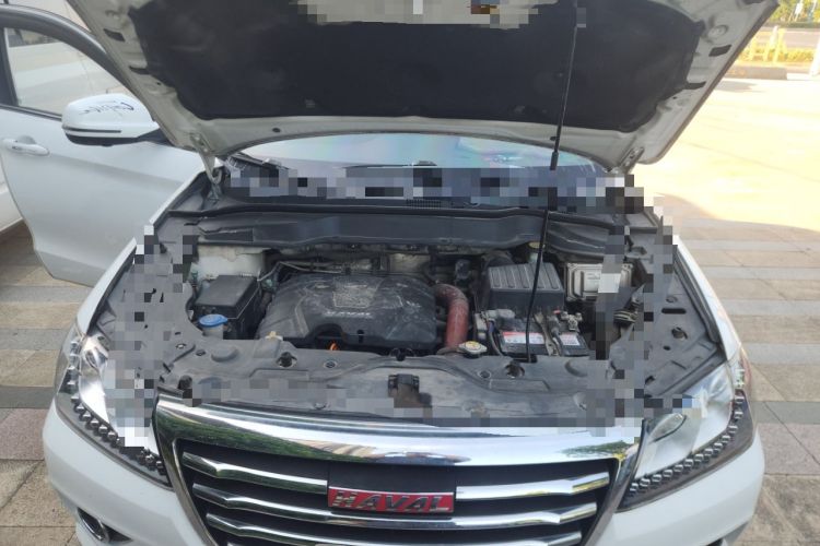 Used Haval H2 2016 Red-Label 1.5T Manual Two-Wheel Drive Luxury Model Engine Bay