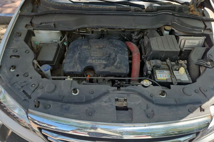 Used Haval H2 2016 Red Label 1.5T Manual Two-Wheel Drive Elite Model Engine Bay