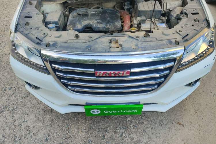 Used Haval H2 2016 Red-Label 1.5T Manual Two-Wheel Drive Luxury Model Engine Bay
