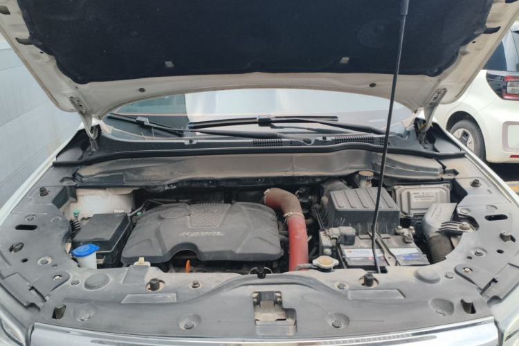 Used Haval H2 2016 Red Label 1.5T Automatic Two-Wheel Drive Elite Model Engine Bay