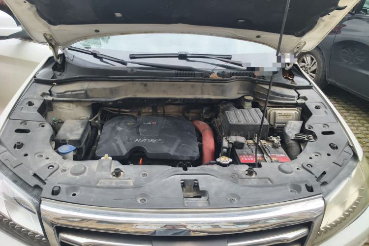 Used Haval H2 2016 Red-Label 1.5T Manual Two-Wheel Drive Luxury Model Engine Bay