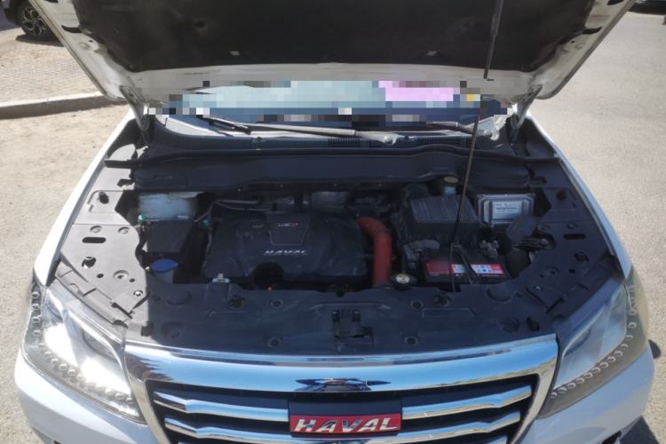 Used Haval H2 2016 Red-Label 1.5T Manual Two-Wheel Drive Luxury Model Engine Bay