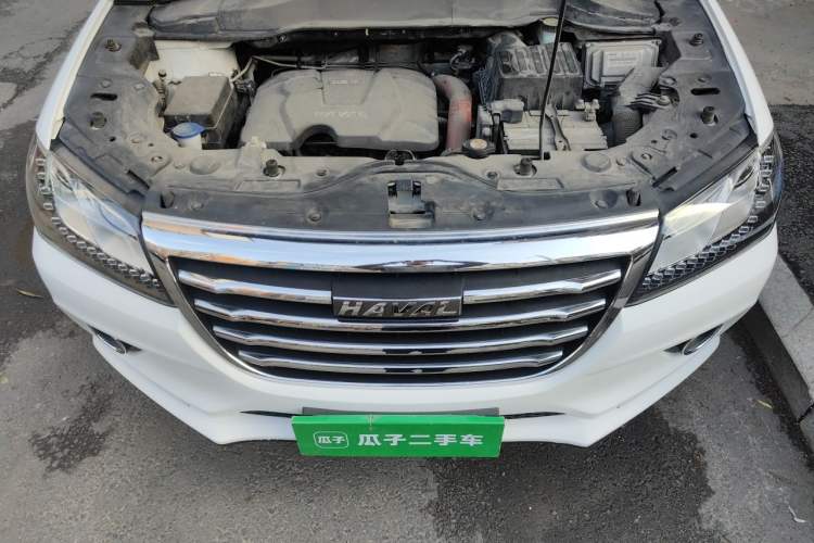 Used Haval H2 2016 Red Label 1.5T Manual Two-Wheel Drive Elite Model Engine Bay