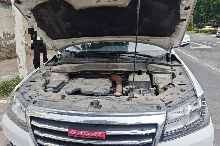 Used Haval H2 2016 Red Label 1.5T Automatic Two-Wheel Drive Prestige Model Engine Bay
