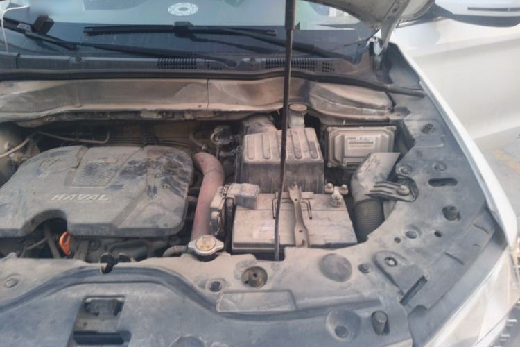 Used Haval H2 2016 Red Label 1.5T Manual Two-Wheel Drive Elite Model Engine Bay Left