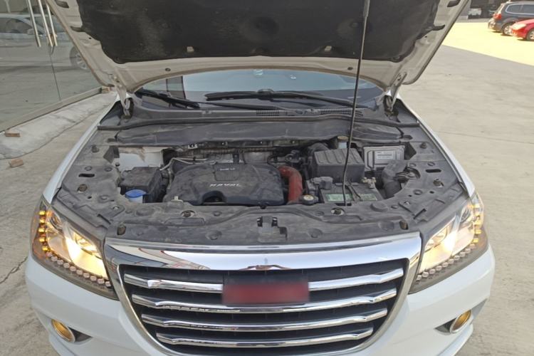 Used Haval H2 2016 Red Label 1.5T Manual Two-Wheel Drive Elite Model Engine Bay