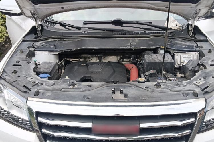 Used Haval H2 2016 Red-Label 1.5T Manual Two-Wheel Drive Luxury Model Engine Bay
