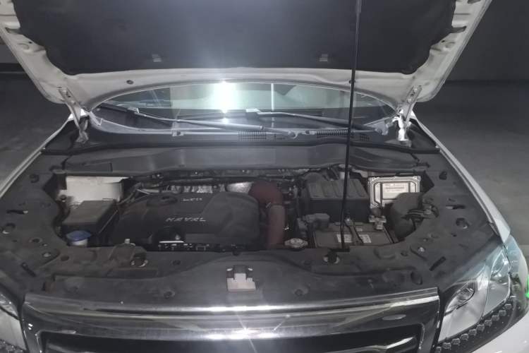 Used Haval H2 2016 Red Label 1.5T Automatic Two-Wheel Drive Elite Model Engine Bay