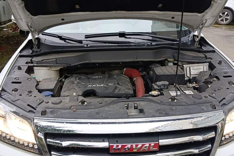 Used Haval H2 2016 Red-Label 1.5T Automatic Two-Wheel Drive Luxury Model Engine Bay