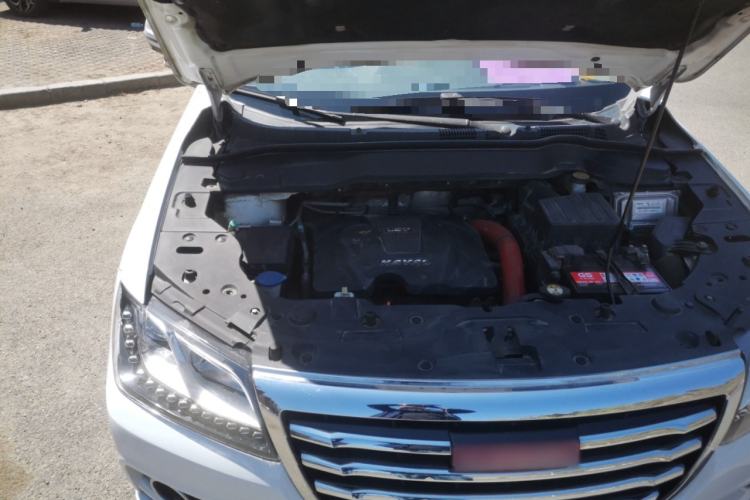 Used Haval H2 2016 Red-Label 1.5T Manual Two-Wheel Drive Luxury Model Engine Bay Right