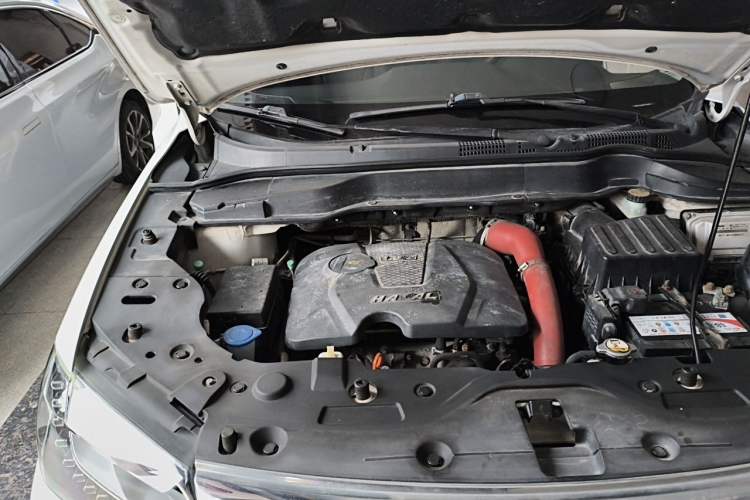Used Haval H2 2016 Red-Label 1.5T Automatic Two-Wheel Drive Luxury Model Engine Bay Right